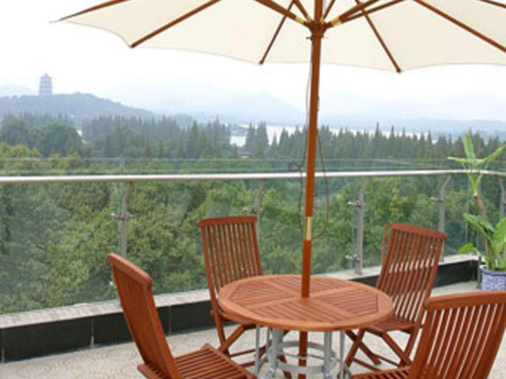 Wuyang Holiday Hotel Hangzhou Bagian luar foto
